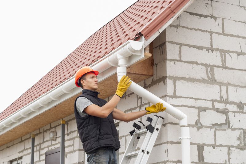 Gutter Downspout Unclogging in Annapolis, MD